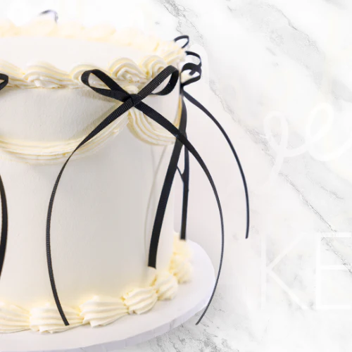 White Vintage Ribbon Cake - Image 3